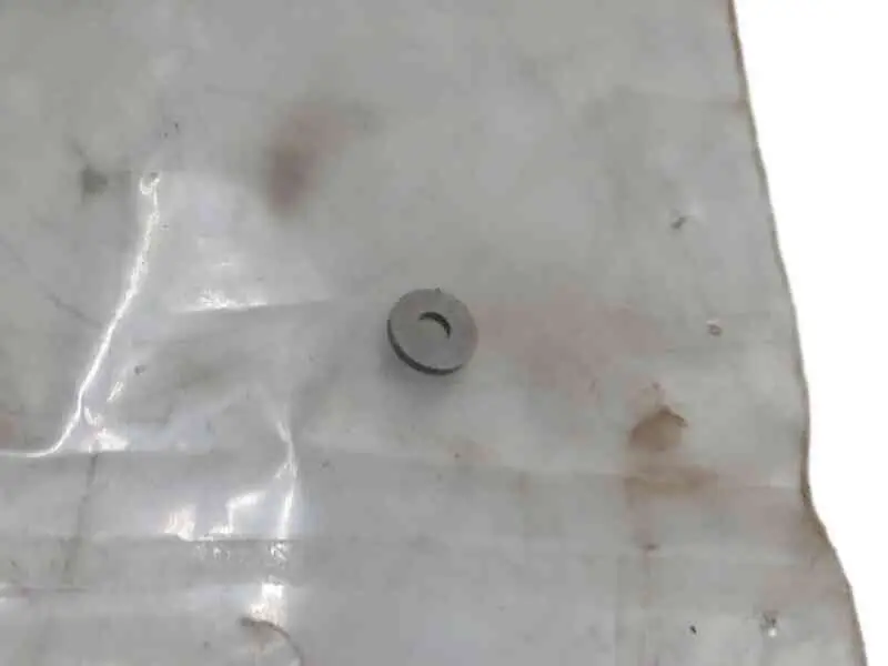Ekspresowa dostawa Podkładka regulacyjna Valtra 836862016 /1.80mm/