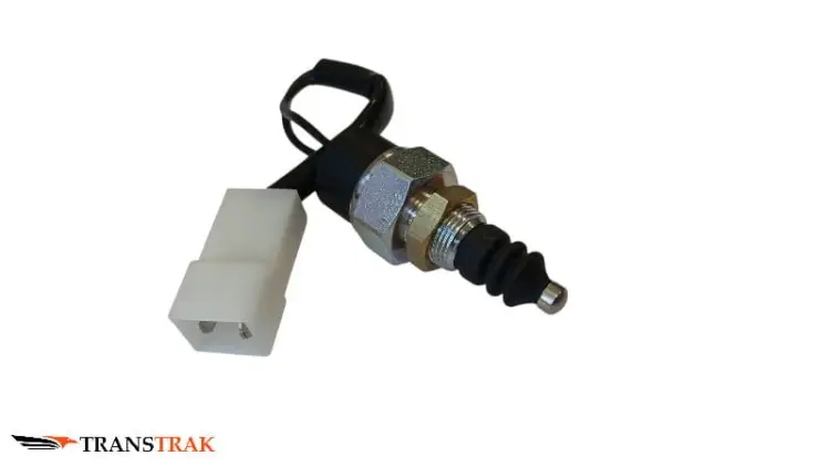 Włącznik hamulec STOP Massey Ferguson 3780395M2 Kup online
